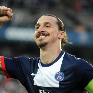 【排列五开奖结果】夜幕下的精神之战，运动员以昂扬斗志谱写体育新篇章