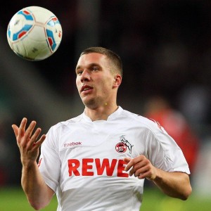 排列五开奖结果|鏖战九十分钟仍告负 皇马将士拼尽所有难挽败局 阿隆索帅位风雨飘摇 更衣室沉默引发联想