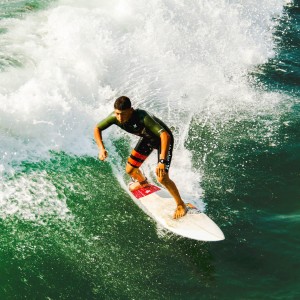 排列五开奖号码_皇家社会双队长携手领衔人道声援，巴斯克与加泰代表队赛场展现团结关怀