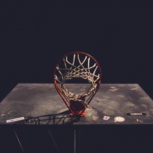 排列五开奖号码-全明星后场交易困局，三位昔日招牌遭市场冷遇，名记直言莫兰特已成负资产