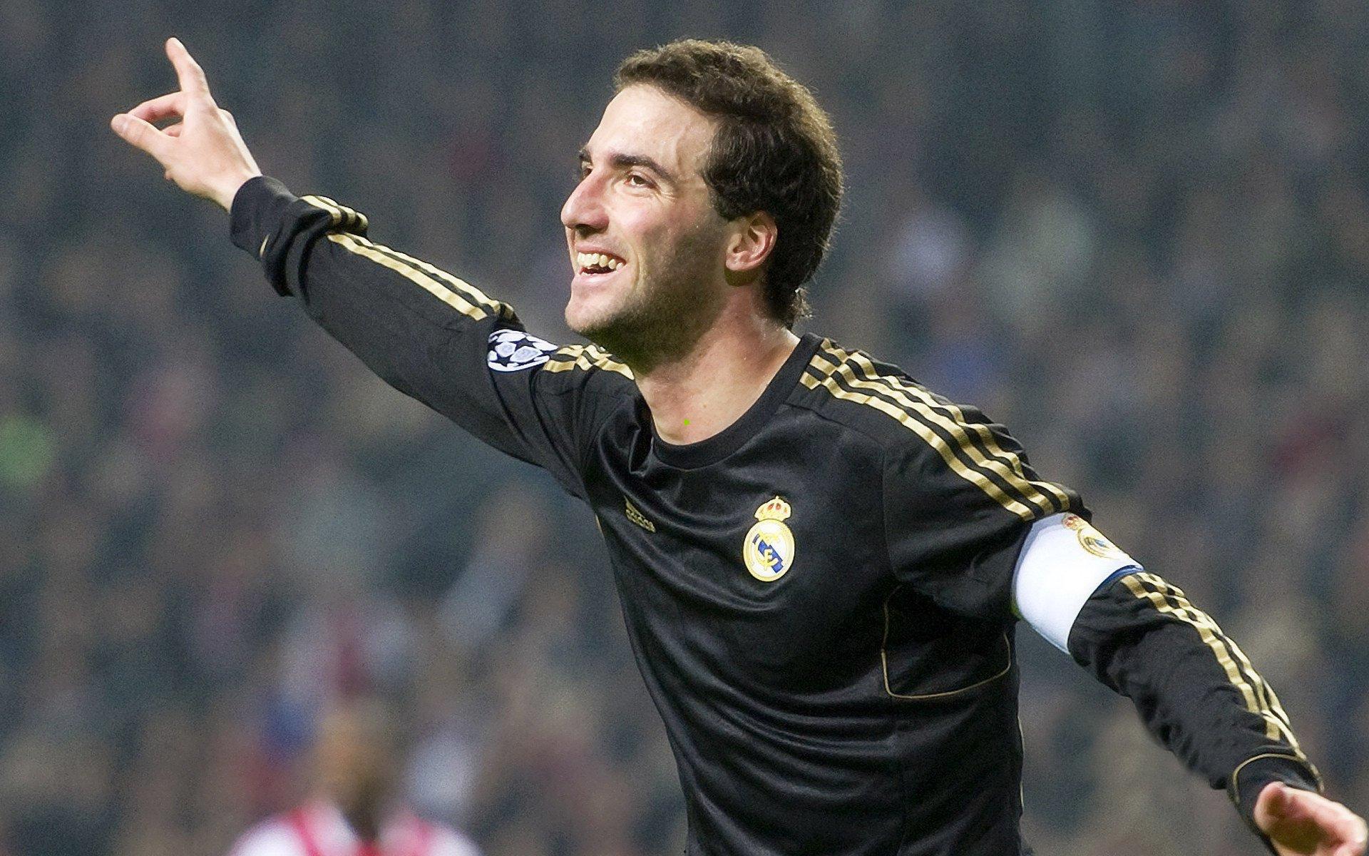 国少队三战全胜，强势领跑A组积分榜